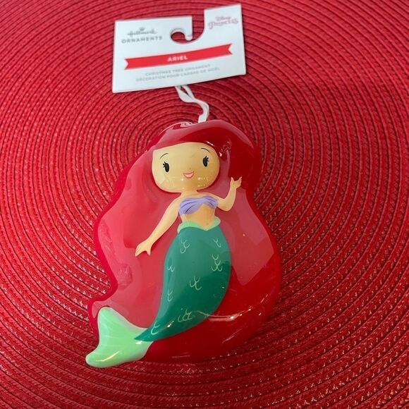 Hallmark Disney Princess The Little Mermaid Ariel Ornament NWT - Picture 2 of 7